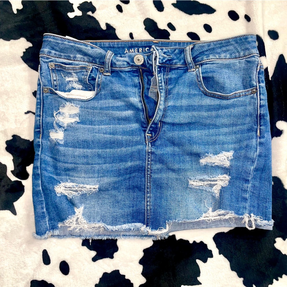 American eagle ripped denim skirt